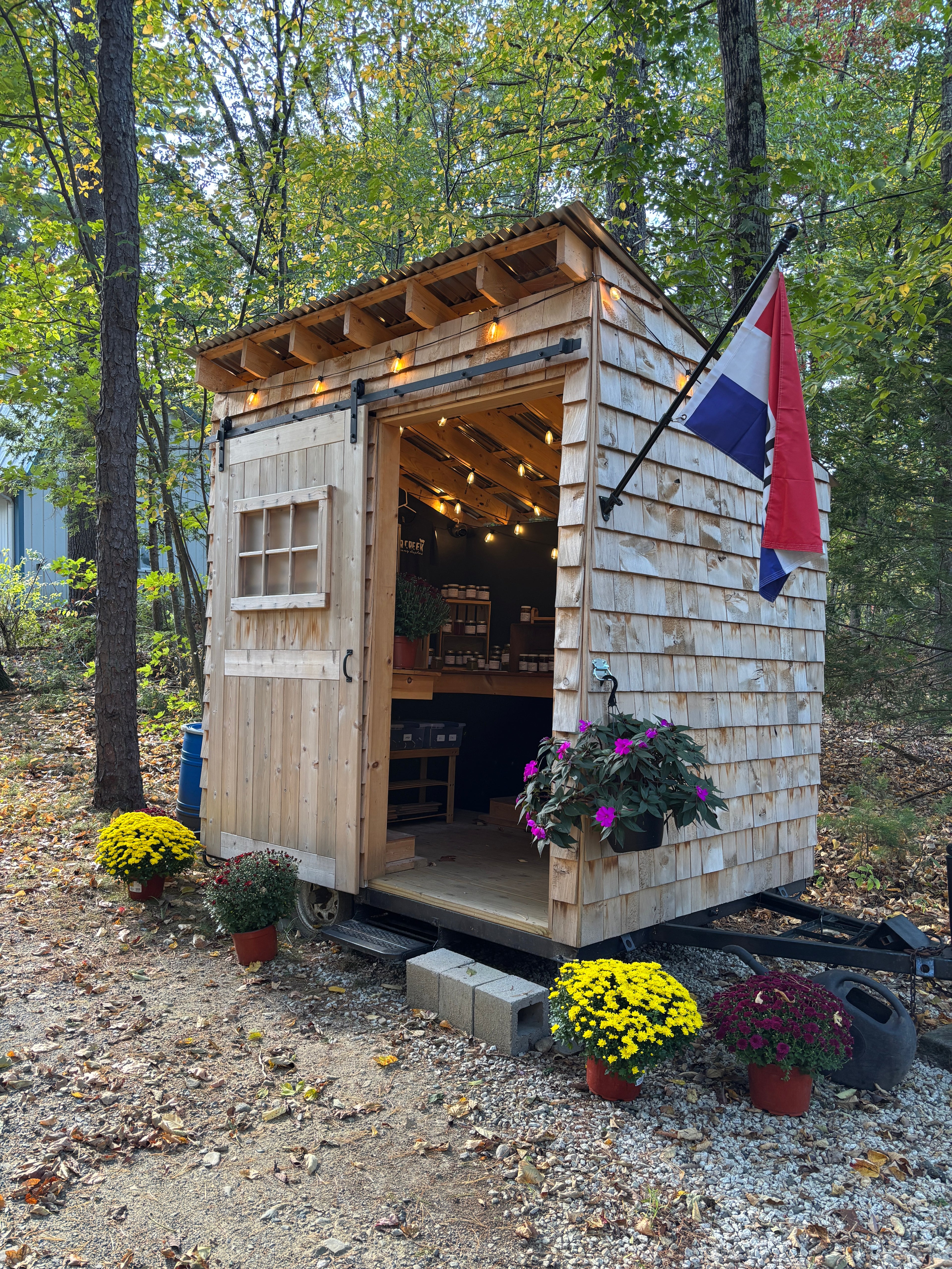 Small mobile farm stand